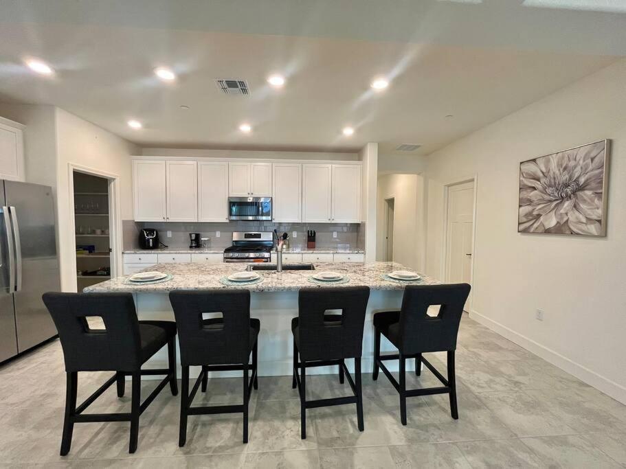 Brand-New, Beautiful & Stylish Home In Sacramento! Eksteriør bilde