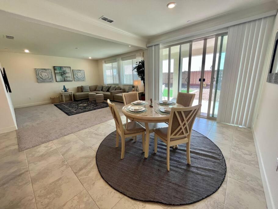 Brand-New, Beautiful & Stylish Home In Sacramento! Eksteriør bilde